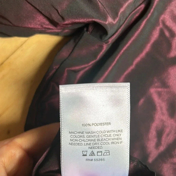 Express Long Sleeve Shirt with Puff Sleeves | Statement Sleeves | Power Sleeves - Picture 9 of 9